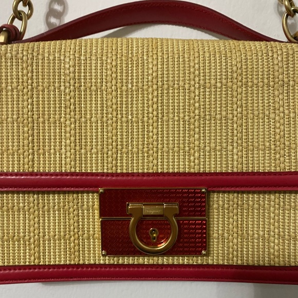 SALVATORE FERRAGAMO - Picture 6 of 16